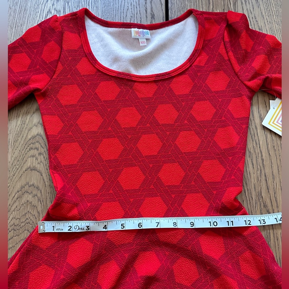 NWT. Elegant Red Patterned Dress Size XXS - Picture 9 of 15